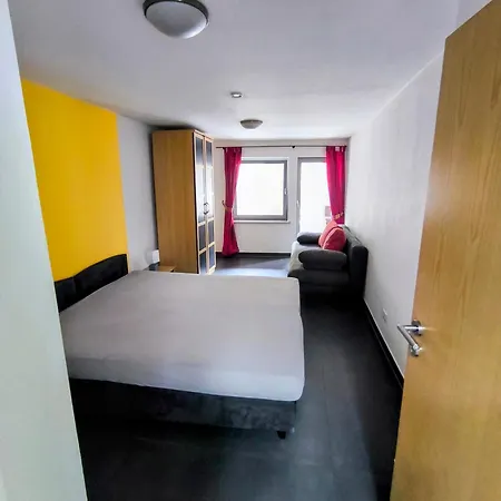 Bacchus Homes, Altstadt Appartement